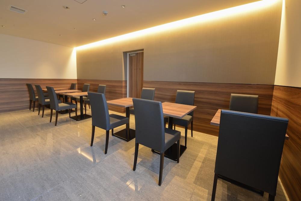 Sakura Garden Hotel Oszaka Kültér fotó